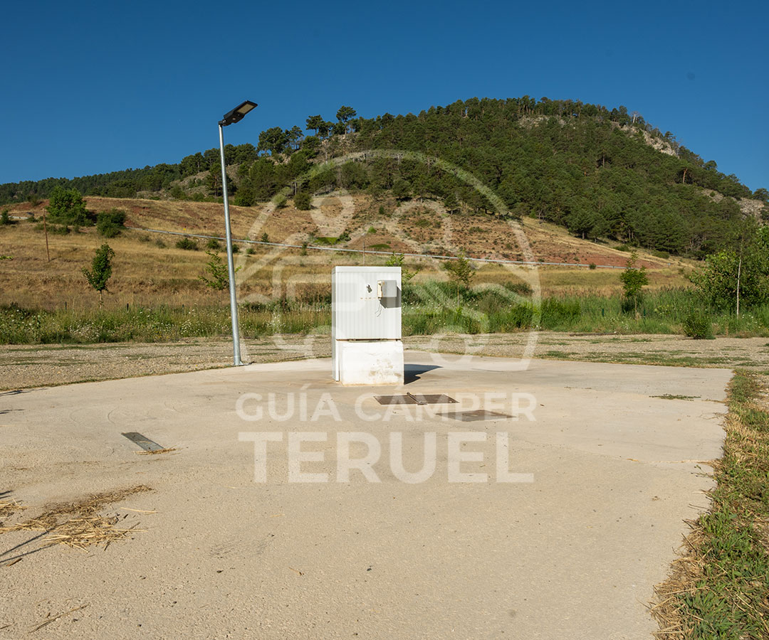 area-autocaravanas-calomarde-teruel-3