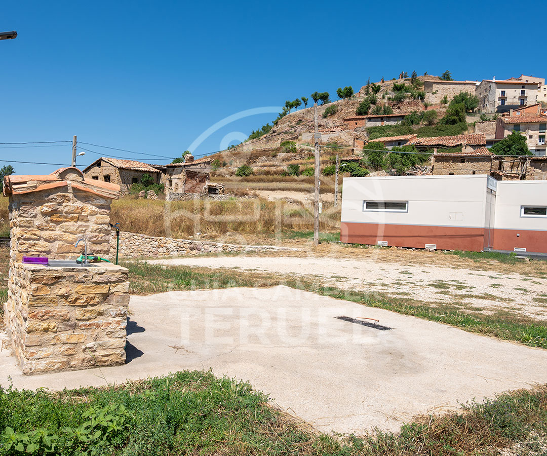 area-autocaravanas-ejulve-teruel-3