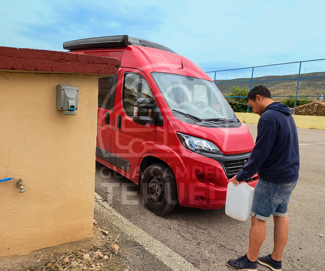 area-autocaravanas-escucha-teruel-1