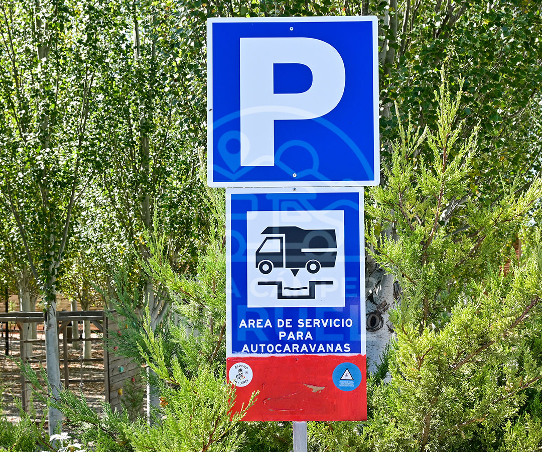 area-autocaravanas-torrelacarcer-teruel-5