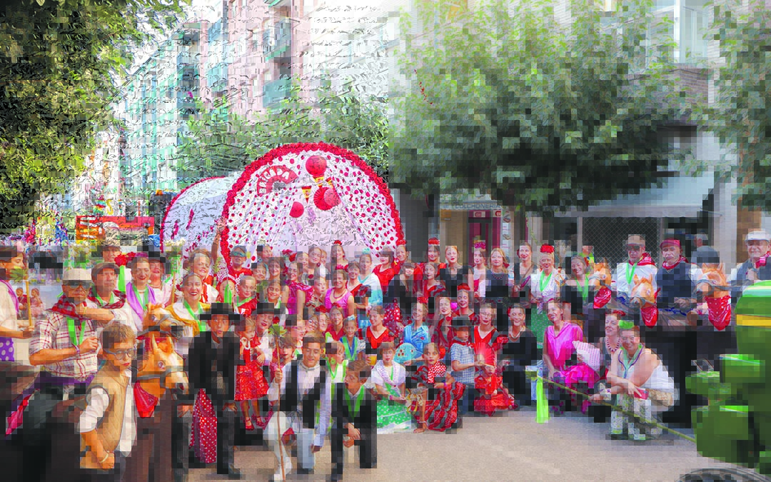 La Feria de Abril bailó toda la avenida.
