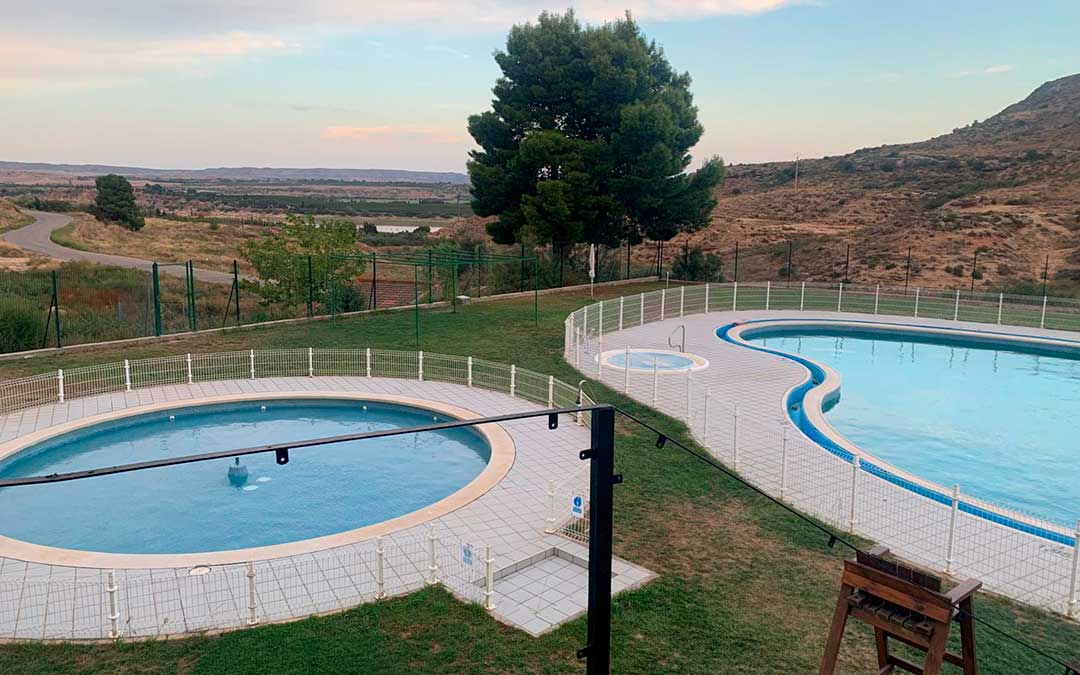 Piscinas municipales de Chiprana./ P.S.