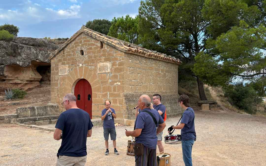 Equinoccio en la ermita vieja de Pueyos en Alcañiz./ A.D.