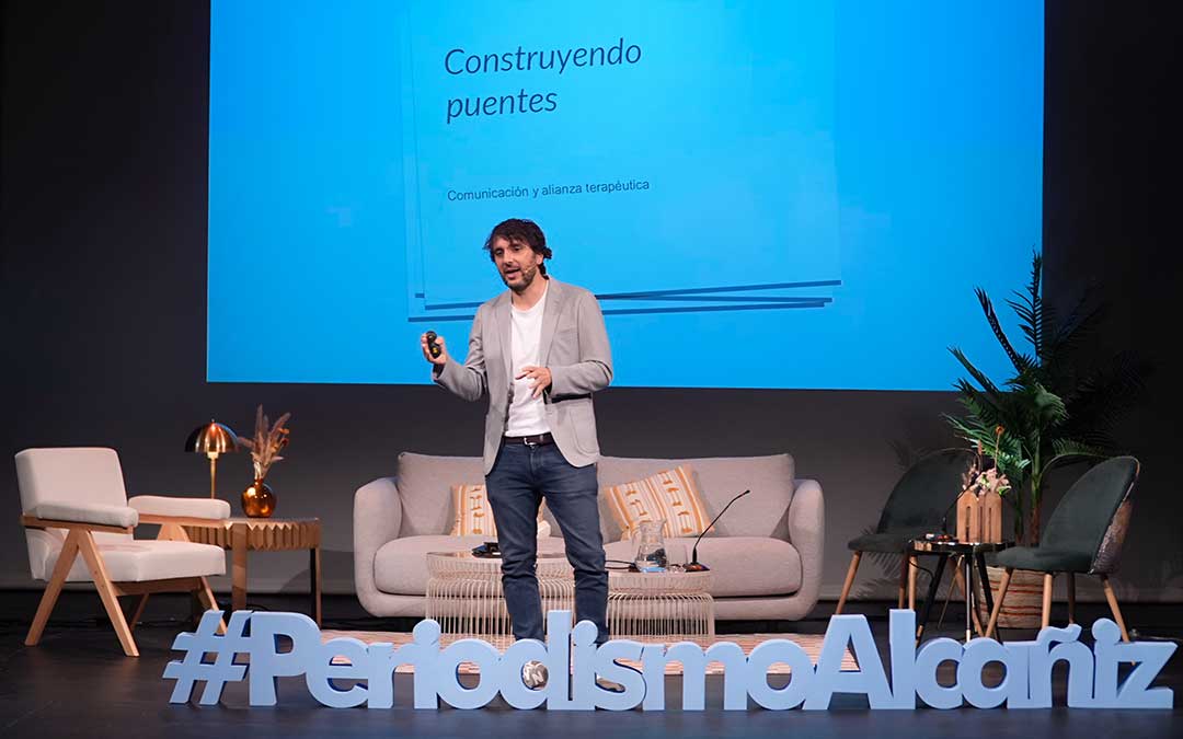 Molo Cebrián durante su charla este lunes por la mañana / Abdul Grau