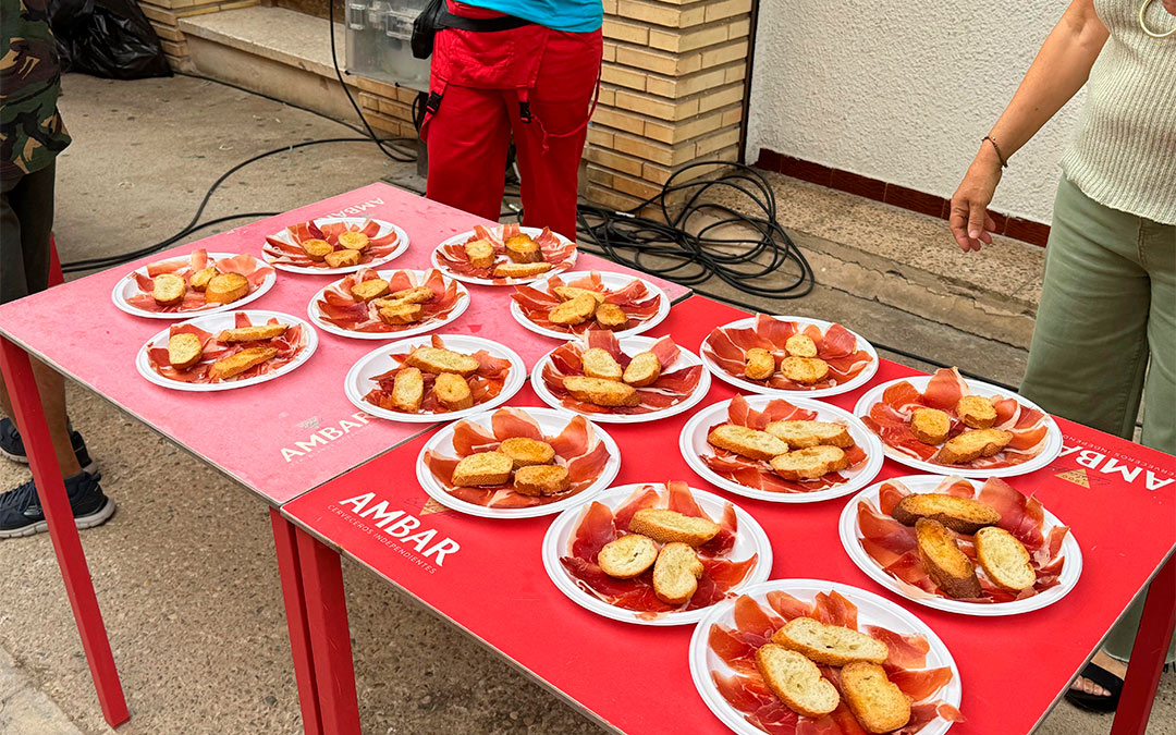 Platos de jamón./ L.A.