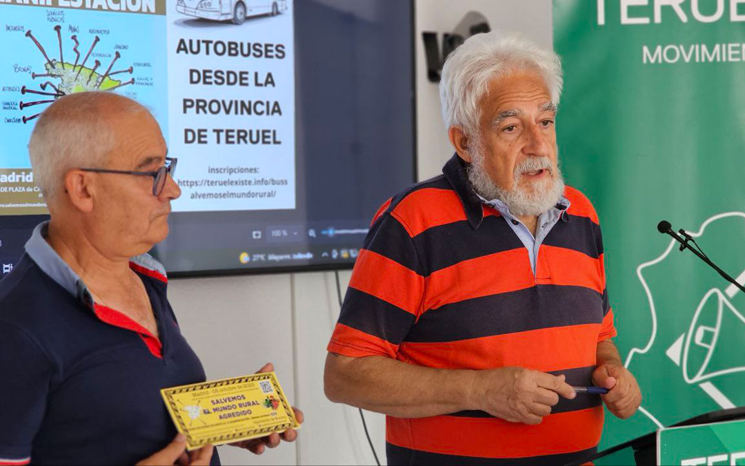 Manolo Gimeno y Javier Gómez, del Movimiento ciudadano Teruel Existe./ TE