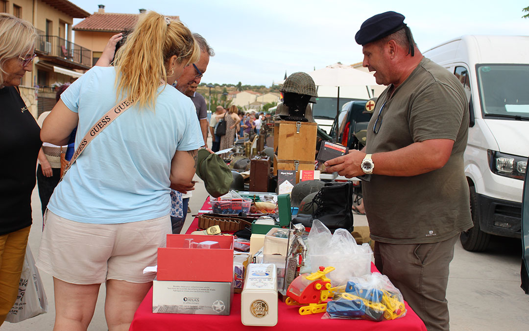 I Feria de Coleccionismo y militaria de Valderrobres. / B. Severino
