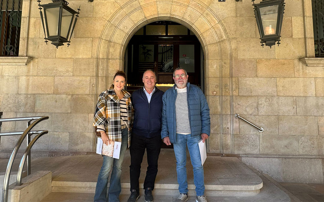 Instantes de la presentación de la Villa de Alcorisa en la diputación provincial. / DPT