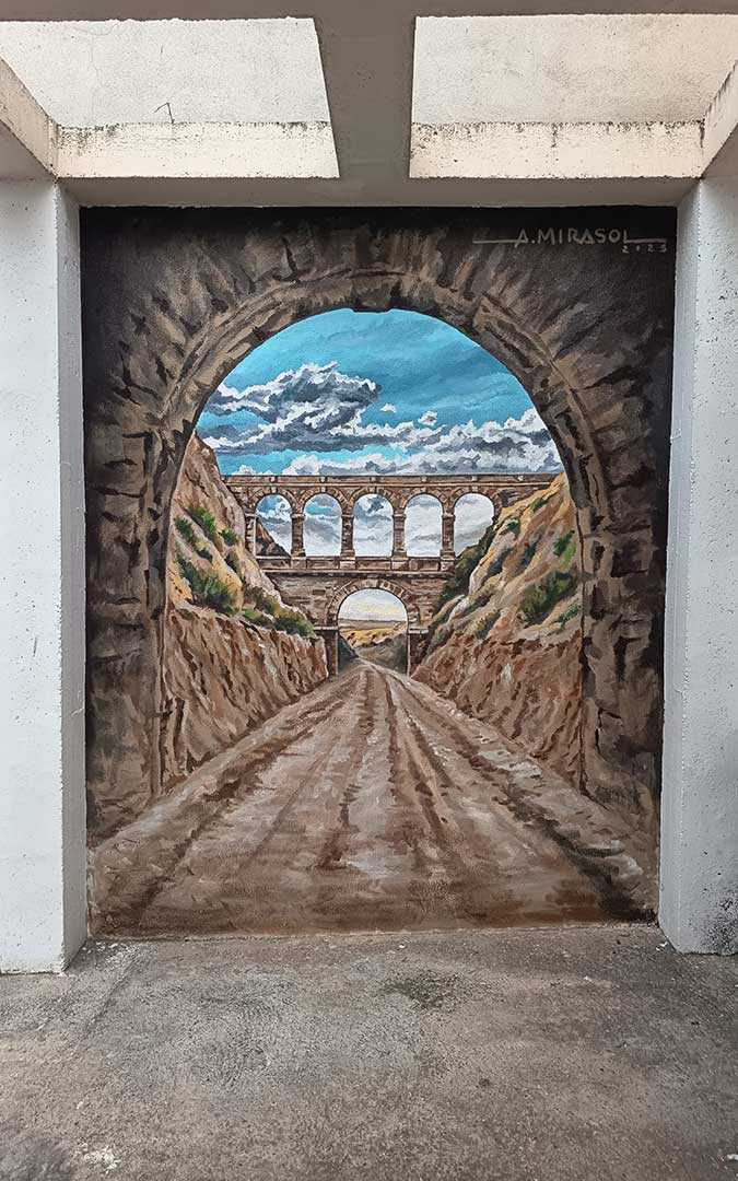 La Torica es un ‘photocall’ inmersivo en el casco urbano de La Puebla de Híjar. / Turismo Bajo Martín