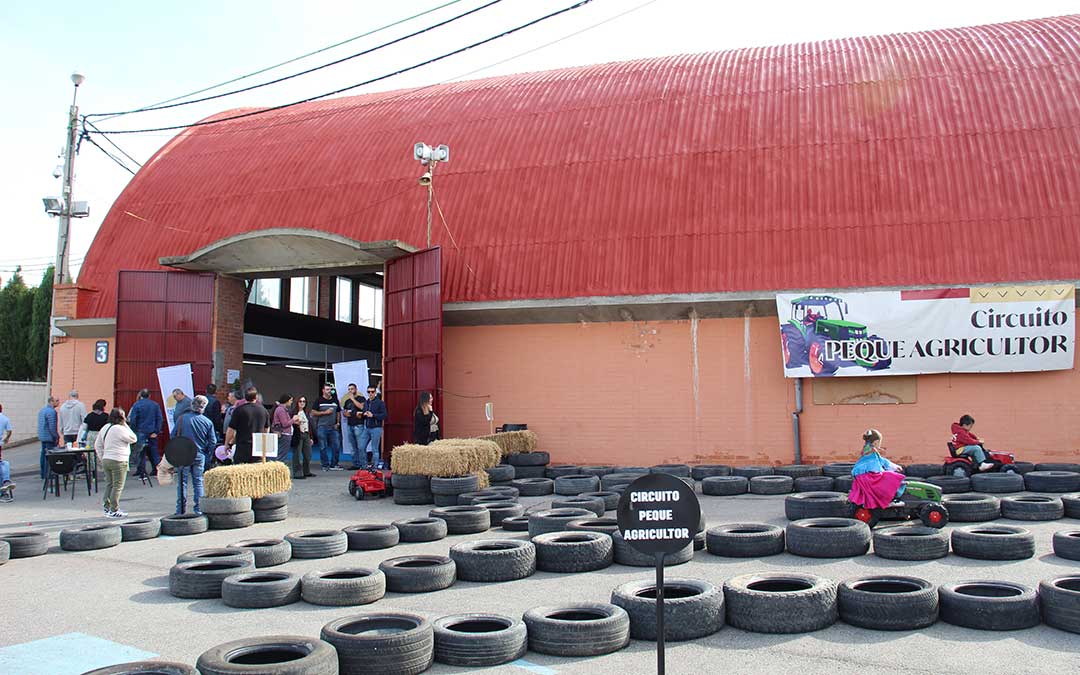 Área recreativa infantil en Expo Caspe 2025. / B. Severino