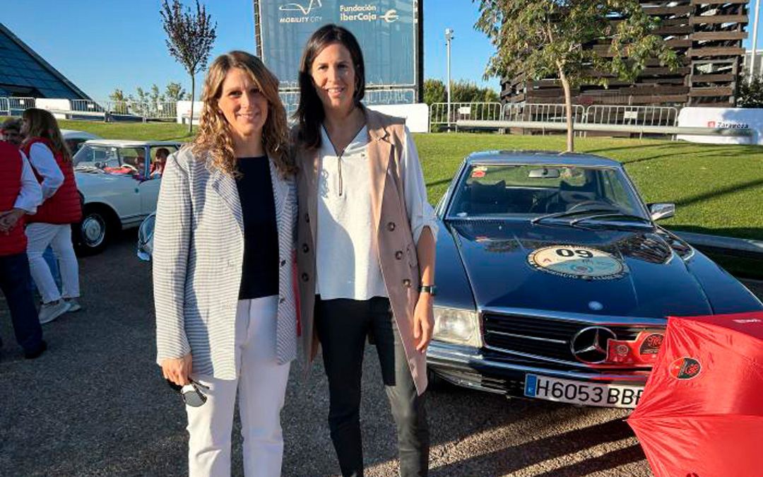 María Jesús Gimeno y Cristina García, en la salida del Rally de Hospederías de Aragón. / DGA
