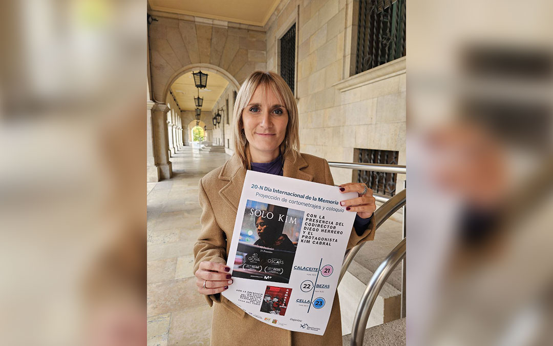 Beatriz Redón, diputada delegada de Bienestar Social con material del cortometraje 'Solo Kim'. / DPT