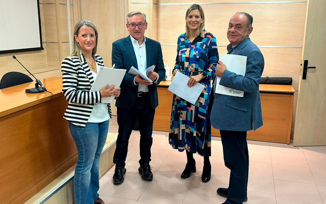 Rueda de prensa de presentación de las cuentas de la Diputación para 2026./ DPT