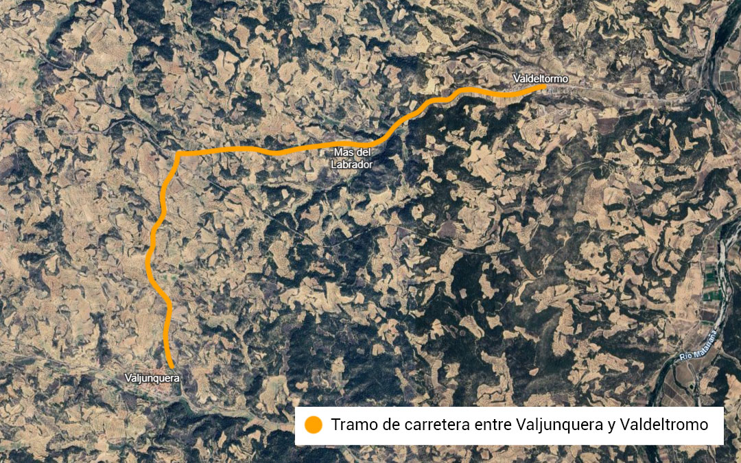 Tramo vial de la N-420 y la TE-V-3003 entre Valjunquera y Valdeltormo./ L.C.