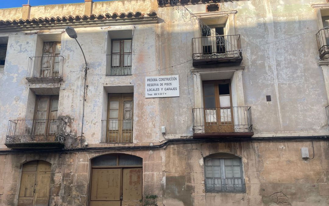 Imagen de alguna de las viviendas a la venta de Caspe./ S.F.