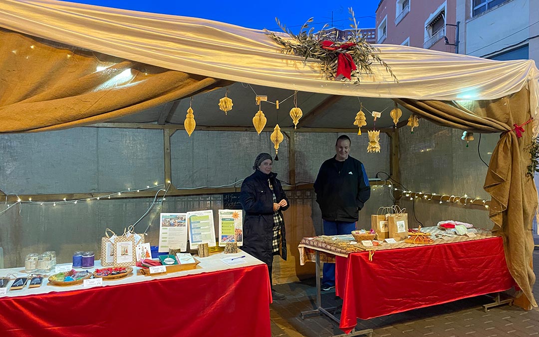 Mercado Navidad Caspe 2025./ S.F.