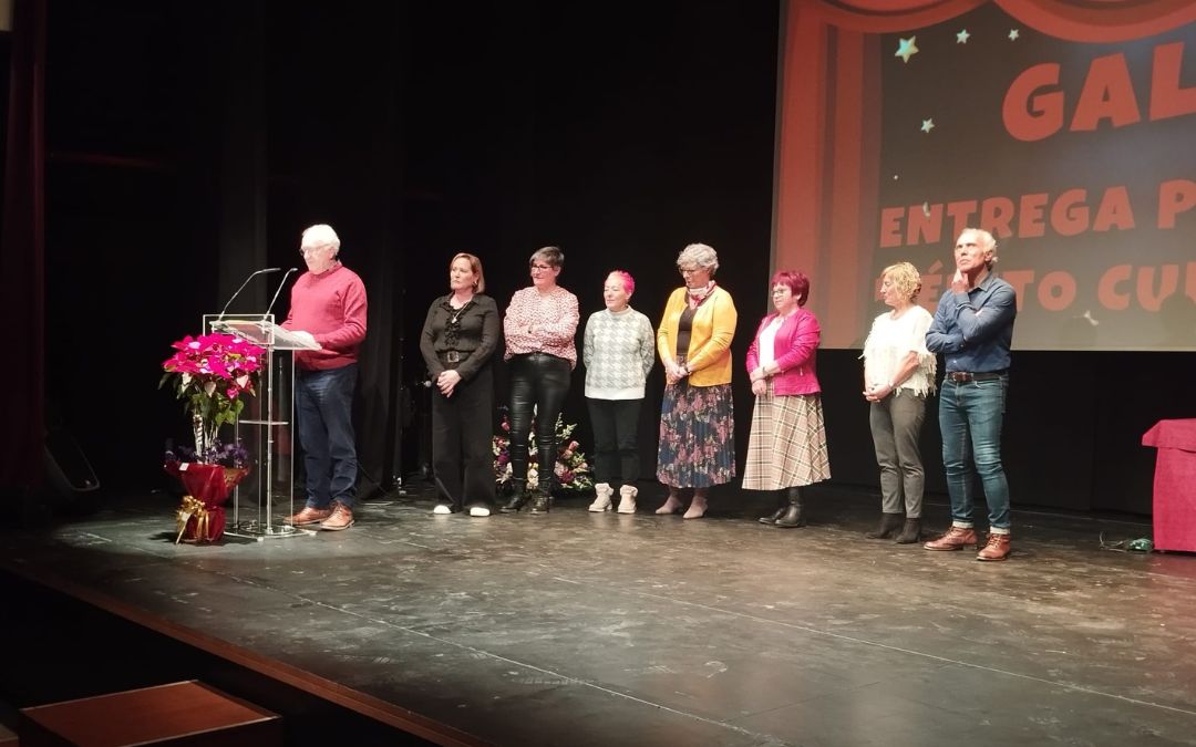 Acto de entrega del premio al Dance de Santa Bárbara./ Ayto. Andorra