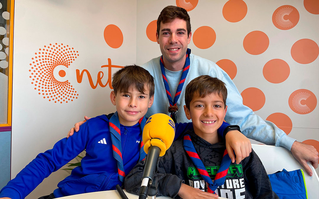 Scouts de Alcañiz en Radio La Comarca./ S.F.