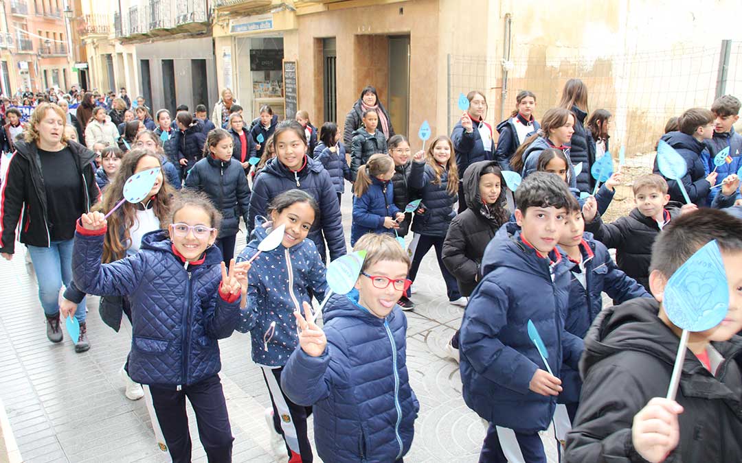 Día de la Paz y la No Violencia con los escolares de Alcañiz. / B. Severino