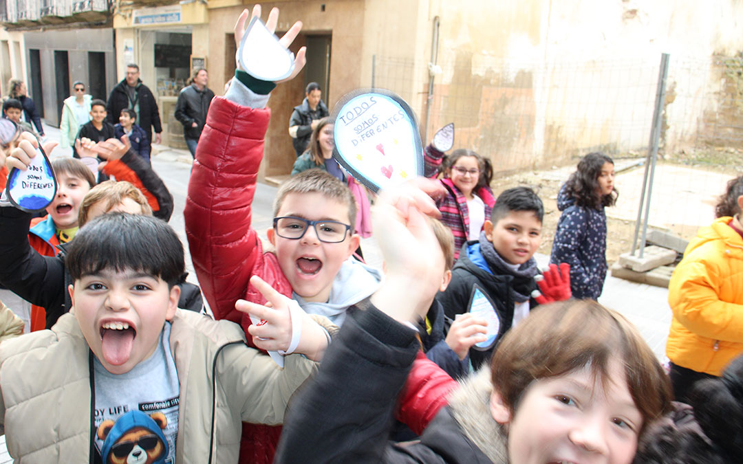 Día de la Paz y la No Violencia con los escolares de Alcañiz. / B. Severino
