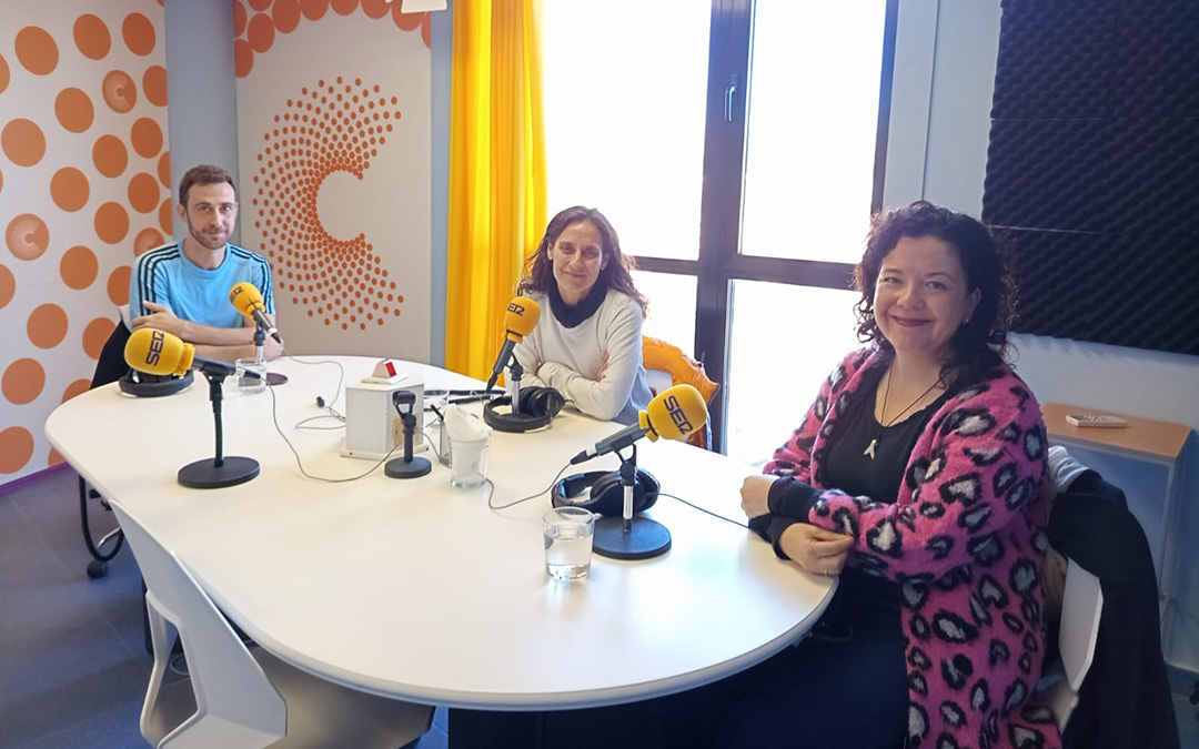 Mamen Pascual, Coral Rodilla y David Climent en nuestros estudios./M.J. Salvador