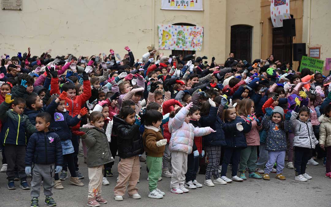 Día de la Paz y la No Violencia escolar 2026 en Alcorisa. / Tomás Montero