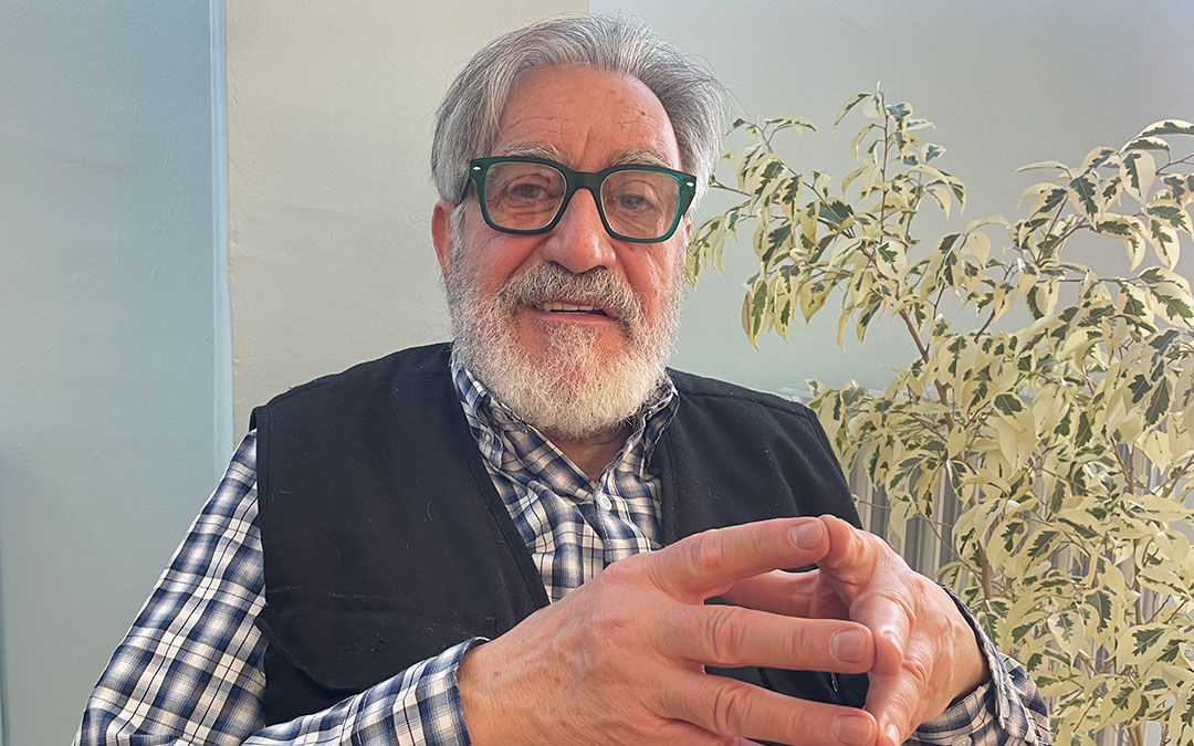 Alejo Lorén en Radio Caspe./ S.F.