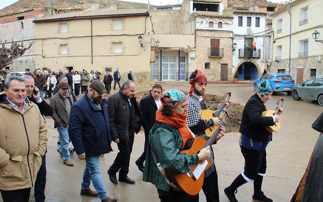 Procesión en Castelnou por San Valero. / B. Severino