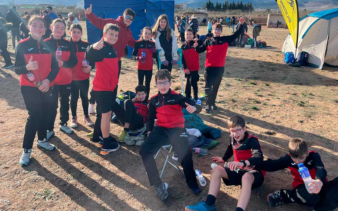 Los jóvenes atletas del Maestrazgo han participado un año más en el Campeonato de Aragón de Cross / Comarca Maestrazgo
