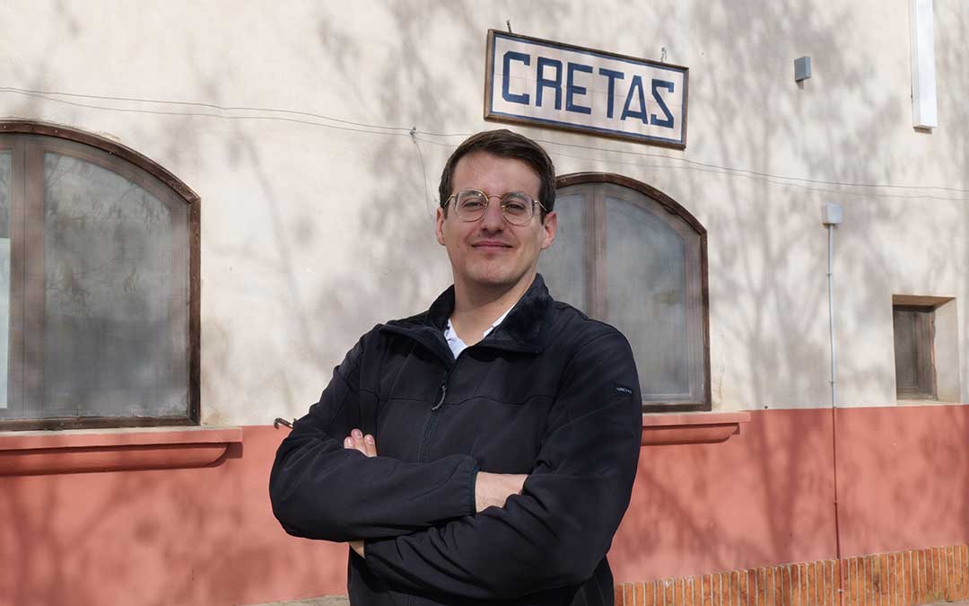 Imagen de archivo de Jorge Pueyo en la antigua estación de Cretas / CHA
