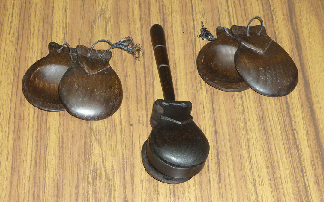 Castañuelas variadas de Antonio Piazuelo. / A.P.B.