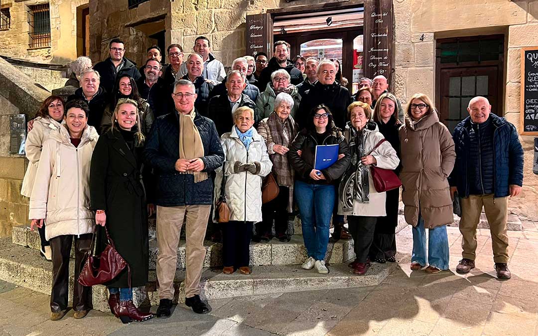 Miembros de la candidatura a las Cortes junto con el PP del Matarraña / PP