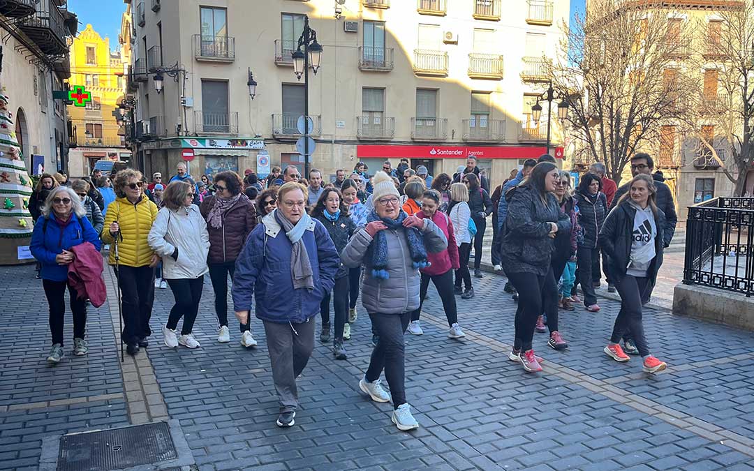 Salida de la Quematurrones este domingo desde la plaza España de Caspe / L. Castel