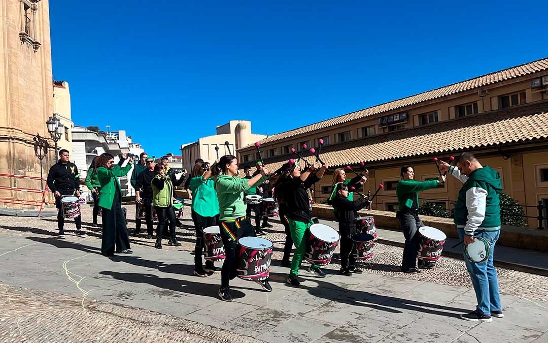 Celebración del Día Contra el Cáncer este sábado en Alcañiz./ C.O.