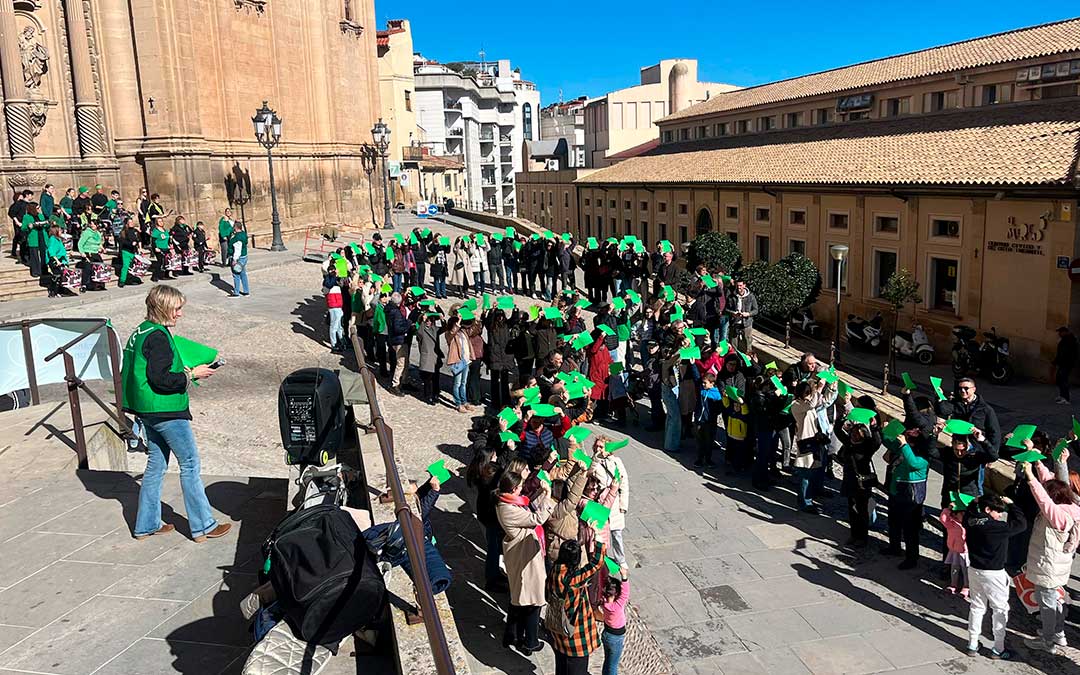 Celebración del Día Contra el Cáncer este sábado en Alcañiz./ C.O.
