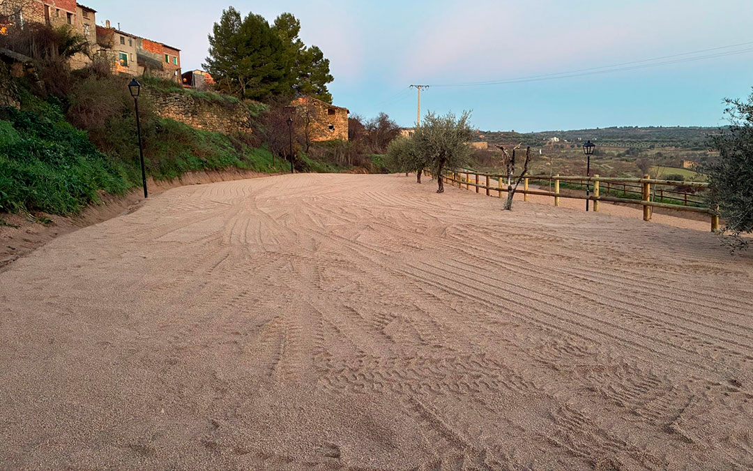 Aparcamiento en Calaceite / Comarca Matarraña