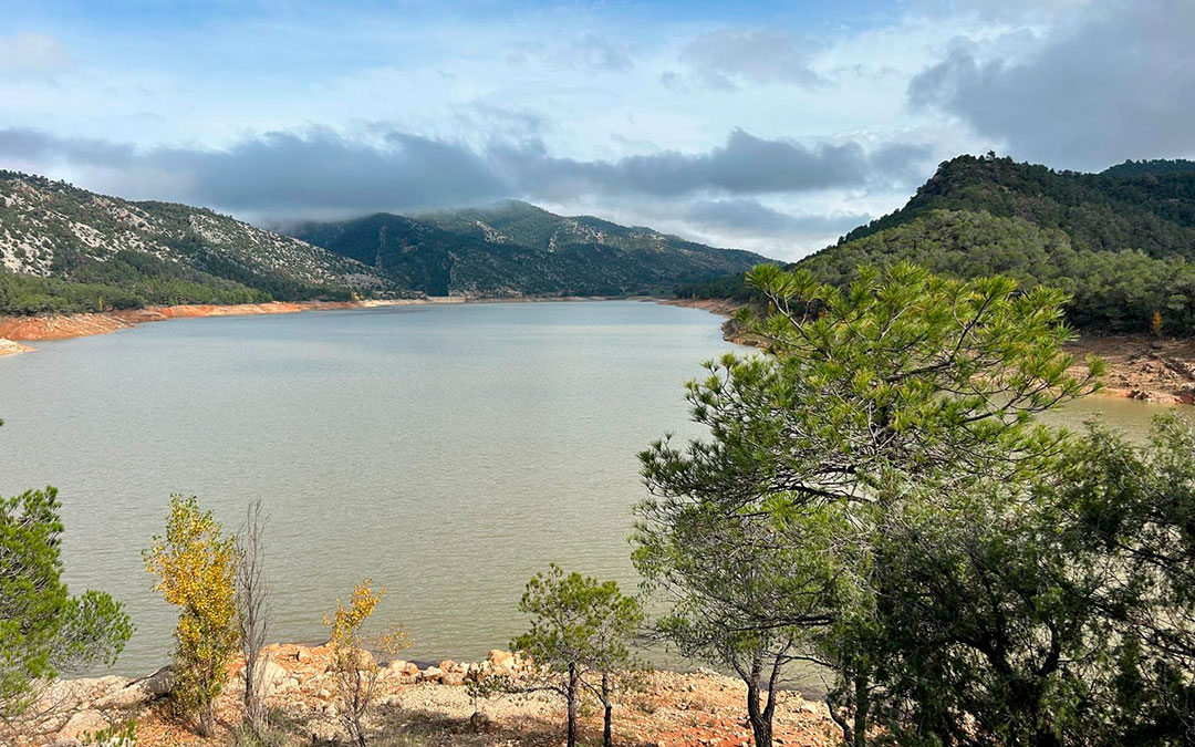 Estado actual del embalse de Pena en Beceite con más del 85 lleno. / L.C