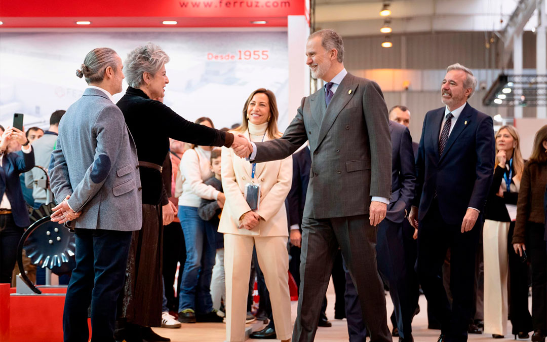 El rey Felipe VI a su llegada a FIMA 2026./ DGA