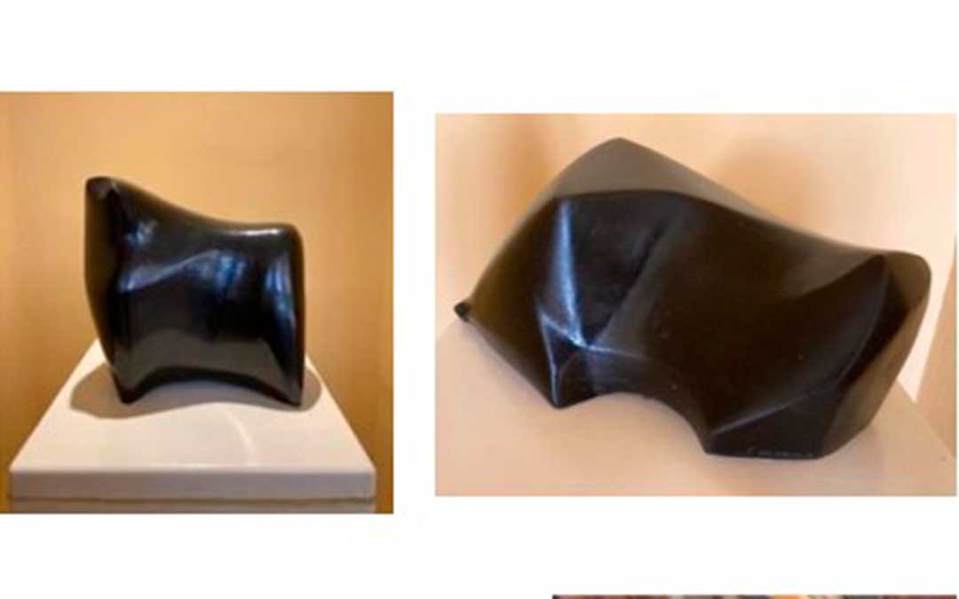 En el centro de la sala en su honor se dispondrían dos esculturas de Pablo Serrano,
Toro en pie (c. 1960) y Toro tumbado (c. 1960) / La COMARCA