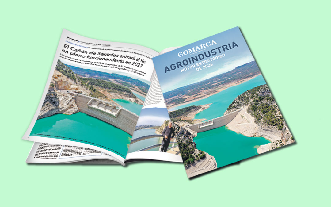 Portada de Agroindustria que se publica este viernes. / L.C.