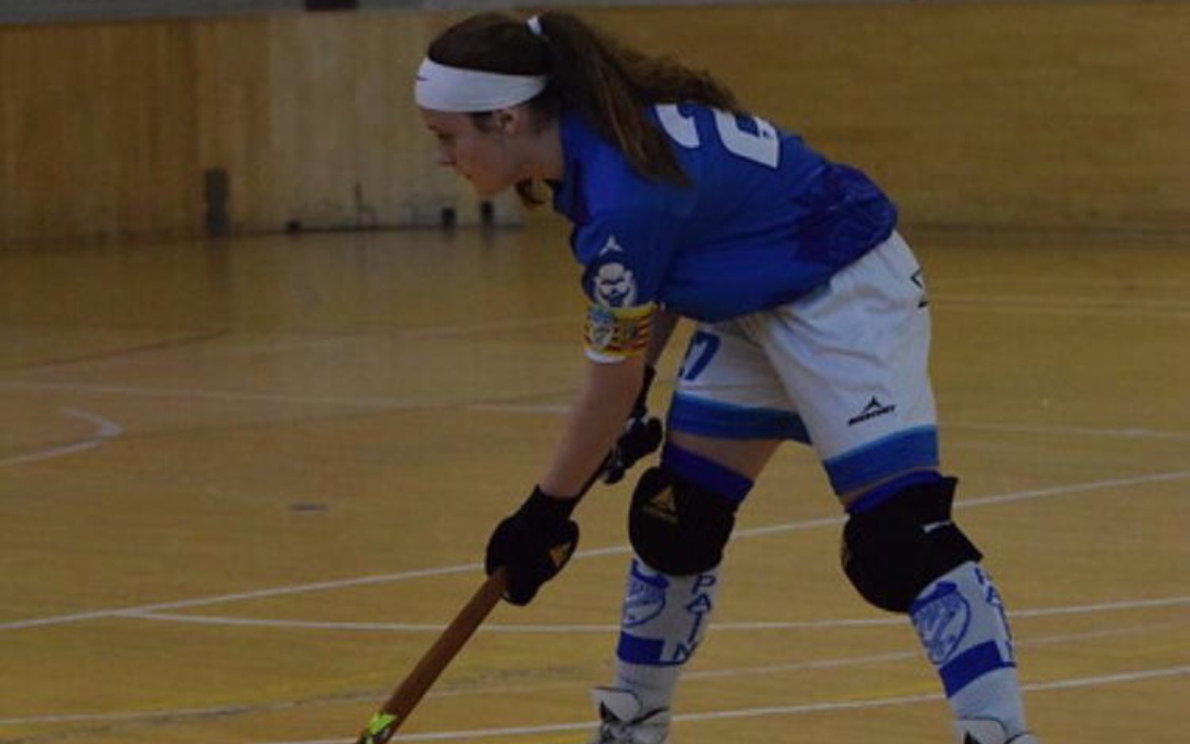 Blanca Barberán compitiendo con el Club Patín Translop Alcañiz/B.B.