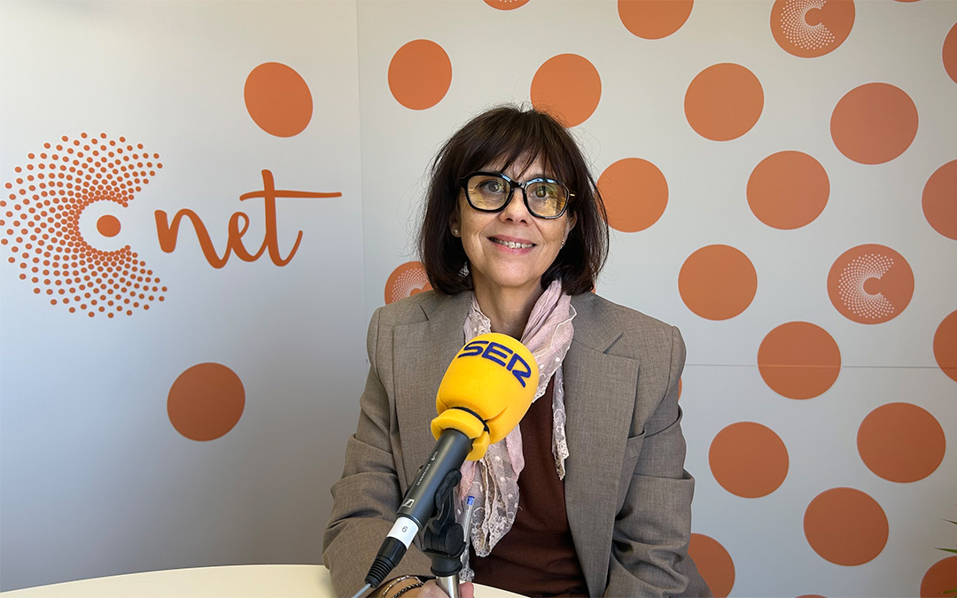 Guadalupe Martínez, directora de Formación y Empleo en Cámara de Comercio de Teruel, en Radio La Comarca./ L.O