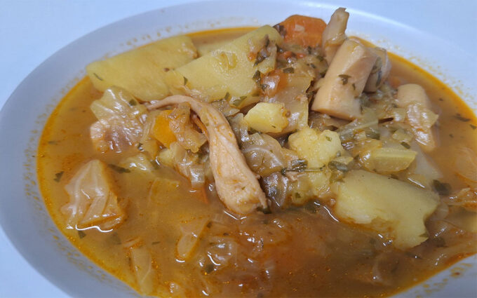 Guiso marinero de sepia con y huerta