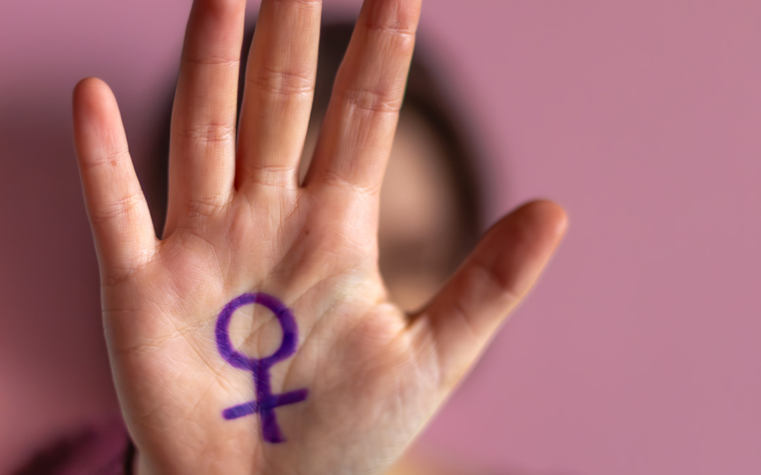 ENTREVISTAS DEL DÍA. María Ángeles Manzano, del Bajo Aragón Feminista; Asunción Llerda, neuropsicóloga infantil.