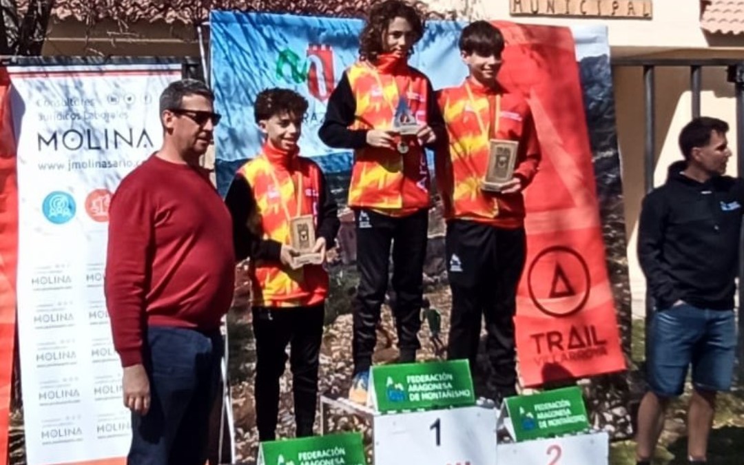 Guillén Lasierra, a la cabeza, Ian Ariño y Daniel Tebar completaron el podio infantil masculino/Joaquín Marco