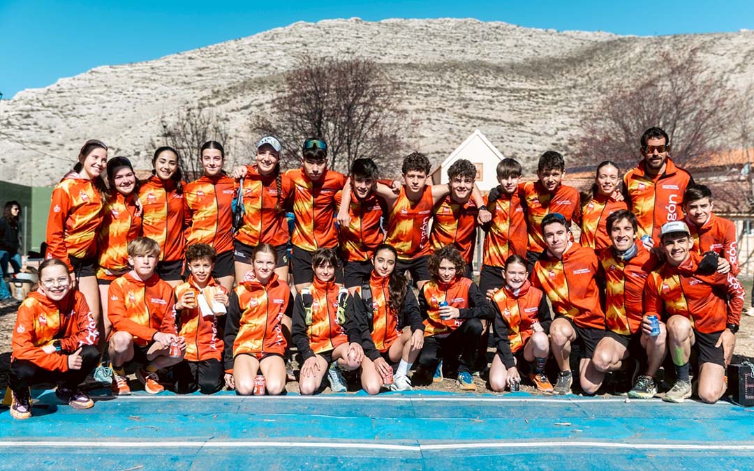 Parte del Matarraña Team en el Campeonato de Aragón./Carlos Jávega