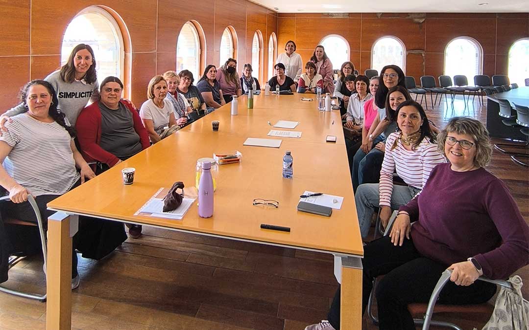 Participantes en la formación comarcal sobre gestión emocional / Comarca Bajo Aragón