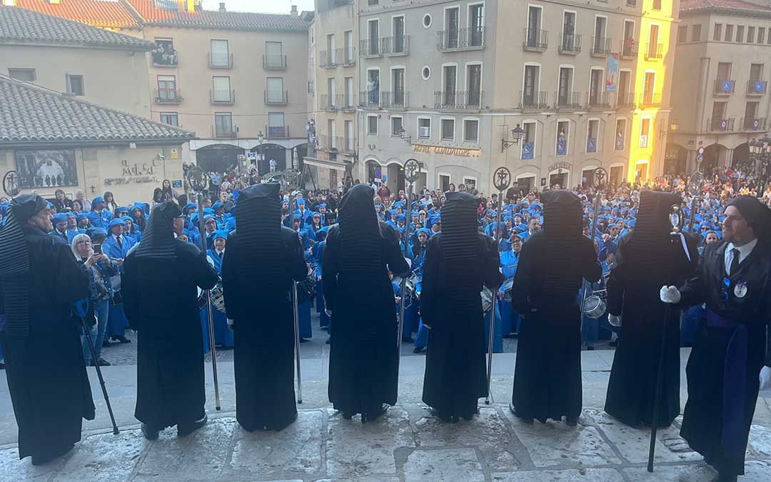 Cese del toque del tambor en Alcañiz este Sábado Santo a las 20.00 / L. Castel