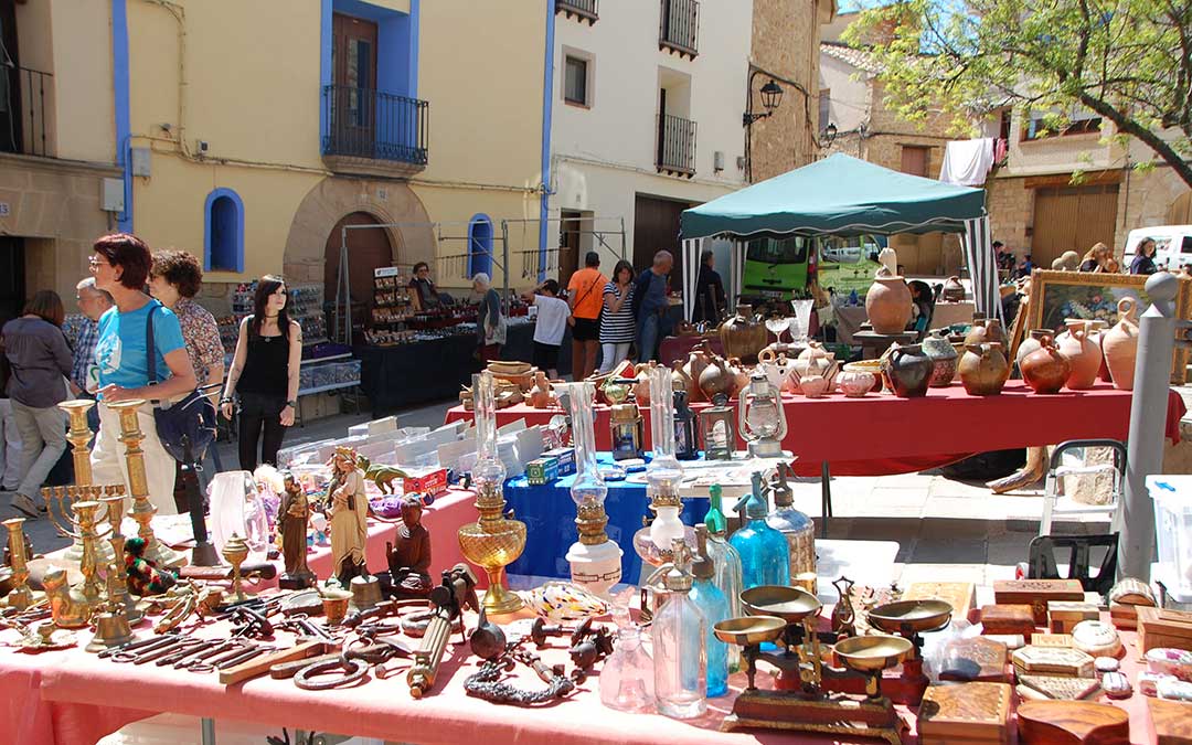 XXVI Feria de Antigüedades, artes, oficios, monedas y billetes en La Fresneda 2026. / B. Severino