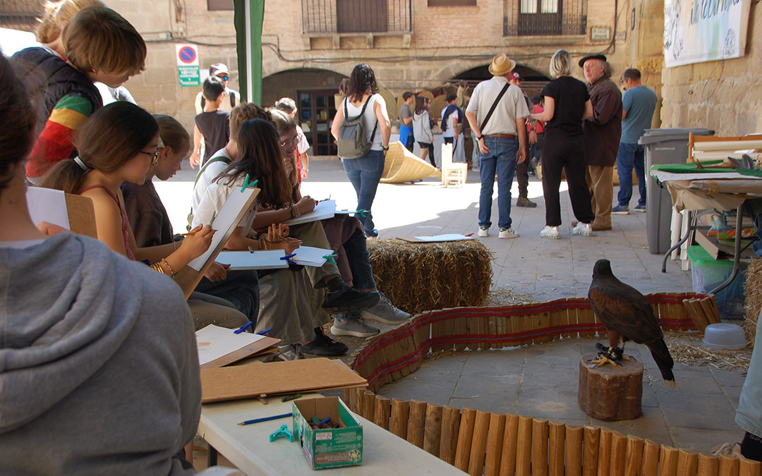 XXVI Feria de Antigüedades, artes, oficios, monedas y billetes en La Fresneda 2026. / B. Severino